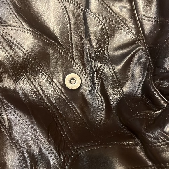 Vintage Brown Patch Leather Backpack - Picture 4 of 6